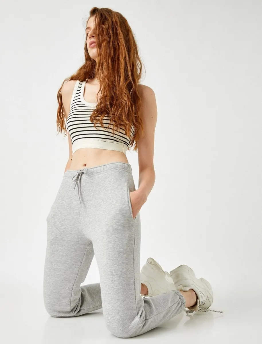 Girlfriend Jogger in Light Gray
